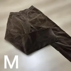 ブラウンコーデュロイパンツ