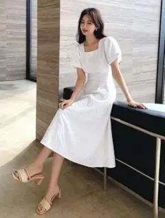 shein ホワイト スクエアネック パフスリーブドレス　ロングワンピース