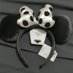 新品・未使用】カリフォルニアディズニー ミニー カチューシャ 白黒