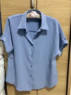 【匿名発送】GU 半袖シャツ ブルー Sサイズのサムネイル