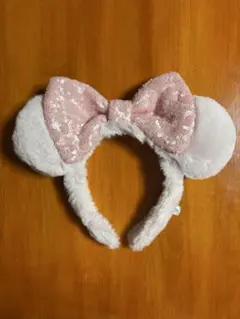 ミニーちゃん　カチューシャ　ピンク