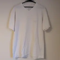 NANO UNIVERSE ホワイト Vネック Tシャツ