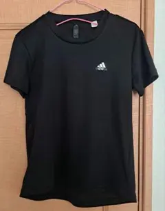 adidas 黒 トレーニングTシャツ
