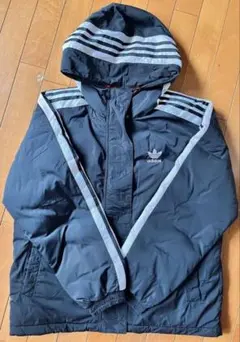 adidas ダウン　アウター