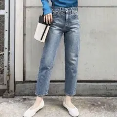 Item thumbnail for item fa80d593-141f-40ba-b303-48634e5b5787