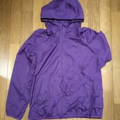 ユニクロ UNIQLO ライトポケッタブルパーカ Lサイズ 211-128222