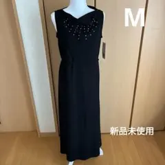 ビーズ装飾付きブラックノースリーブドレス　パーティードレス　タグ付き