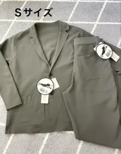 パジャマスーツ AOKI カーキ S セットアップ　新品未使用