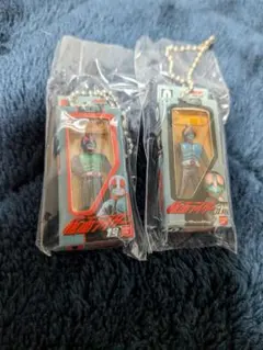 食玩　仮面ライダー　ソフビパッケージチャーム　2種　1号　旧1号
