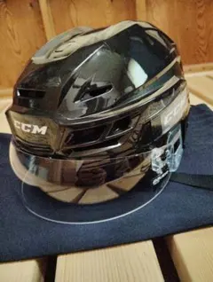 Item thumbnail for item a4ed2861-eb7b-4af5-a966-fc921f7f66f3