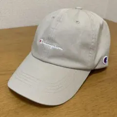 Champion 深め キャップ　ベージュ