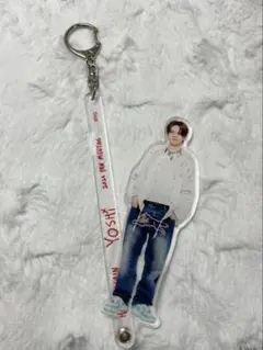 treasure ヨシ　HELLO アクリルキーホルダー