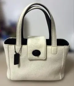 COACH アイボリー ハンドバッグ