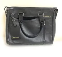 レザー　ビジネスバッグ　トートバッグ　 金具　PC収納可　サマンサキングス