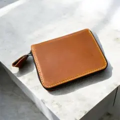 本革 メンズ コンパクト財布 二つ折り ラウンドファスナー 小銭入れ　キャメル