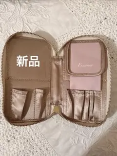 Item thumbnail for item 39626d21-408b-4538-b83d-85fc8b00e8ab