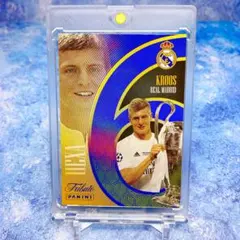 欧州限定【トニ・クロース】レアル・マドリード　パラレル　PANINI　激レア