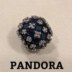 PANDORA スパークリング パヴェ ラウンド ブラック チャーム ブルー