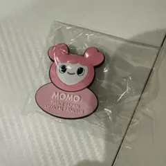 TWICE モモ バッチ