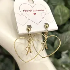 ハートイヤリング　ゴールドカラー