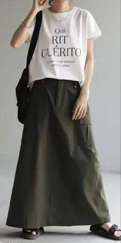 HUG.U ロゴTシャツのサムネイル