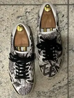 Item thumbnail for item bb61d145-b69d-48ef-ae7c-d1dae8bc07cf