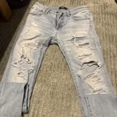 AZUL ダメージデニム ライトブルー