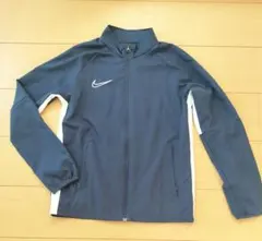 NIKE　トレーニングウェア上下　ジュニア　Ｌ