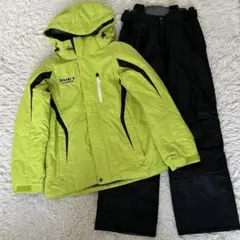 美品　ONYONE SUET スキーウェア　上下セット　Mサイズ　メンズ