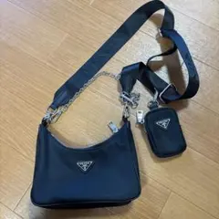 PRADA ノベルティ ショルダーバッグ