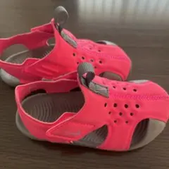 Nike ピンク サンダル