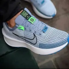 NIKE ランニングシューズ SP インタラクト ラン 27cmのサムネイル
