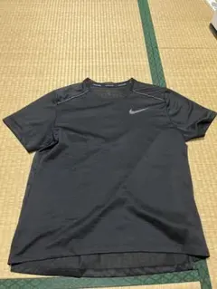 Nike 黒　TシャツM ドライ素材
