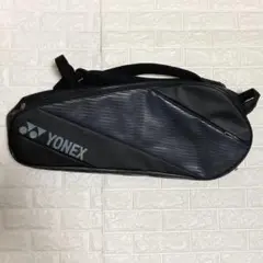 バドミントンバッグ