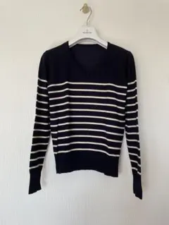 KURICA/デイリーユース✨￼ネイビーとホワイトストライプ Vネックセーター