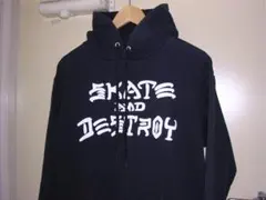 スラッシャー skate and destroy パーカー S 黒
