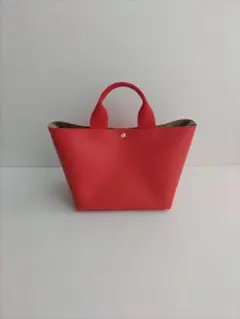 ハンドメイド フェイクレザーバッグ 横長トートバッグ М 舟形 赤