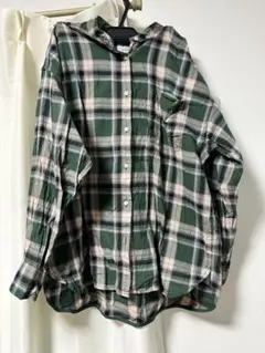 ニコアンド シャツ