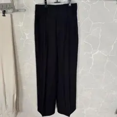 GU ブラック　カラーパンツ　ワイドパンツ