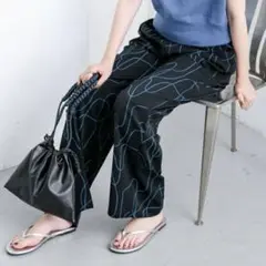 KBF ウェーブプリントパンツ ワイドパンツ