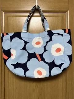 マリメッコ　トート　ウニッコ