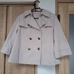 美品　Clothing　ショートトレンチコート　ベージュ　七分袖　フレア袖　M