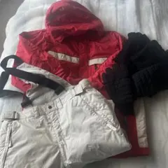 子ども用スキーウェアセット（赤・白・黒）