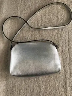 ショルダーバッグ