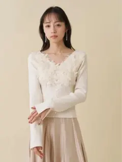 【SNIDEL】モチーフレースニットプルオーバー