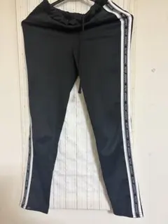 レピピアルマリオ 黒レギンス