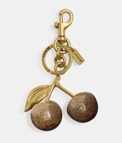 COACH ゴールドチェリー型キーホルダー