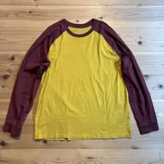 【リーバイス】ラグラン長袖Tシャツ　ロンT 古着のサムネイル