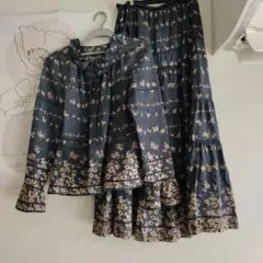 インゲボルグブラウス＆スカート