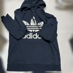 adidas 黒 L パーカー